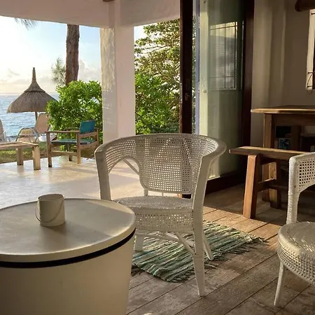 Bluemoon Studio On The Beach! Trou d'Eau Douce Exterior photo