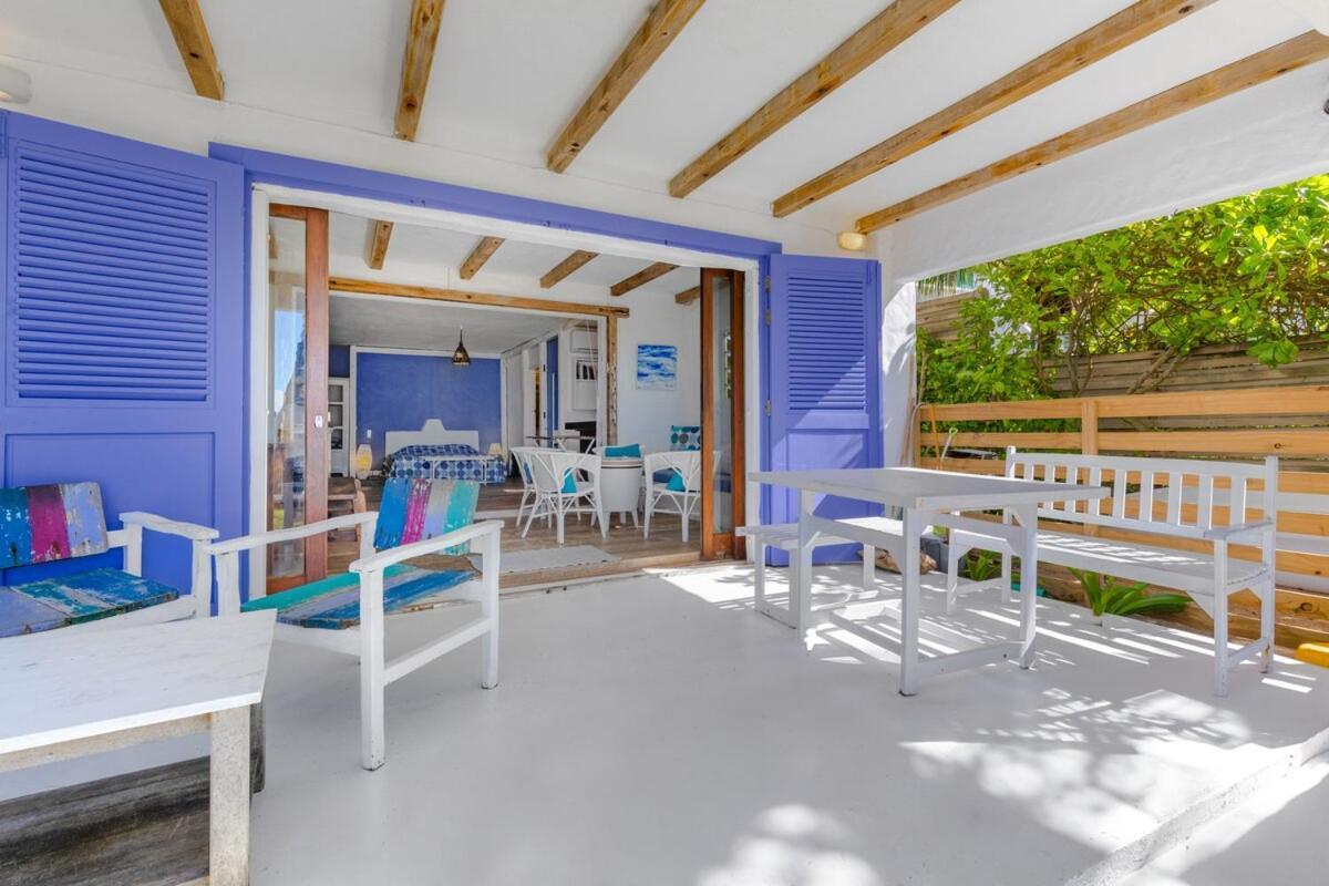 Bluemoon On The Beach! Apartment Trou d'Eau Douce